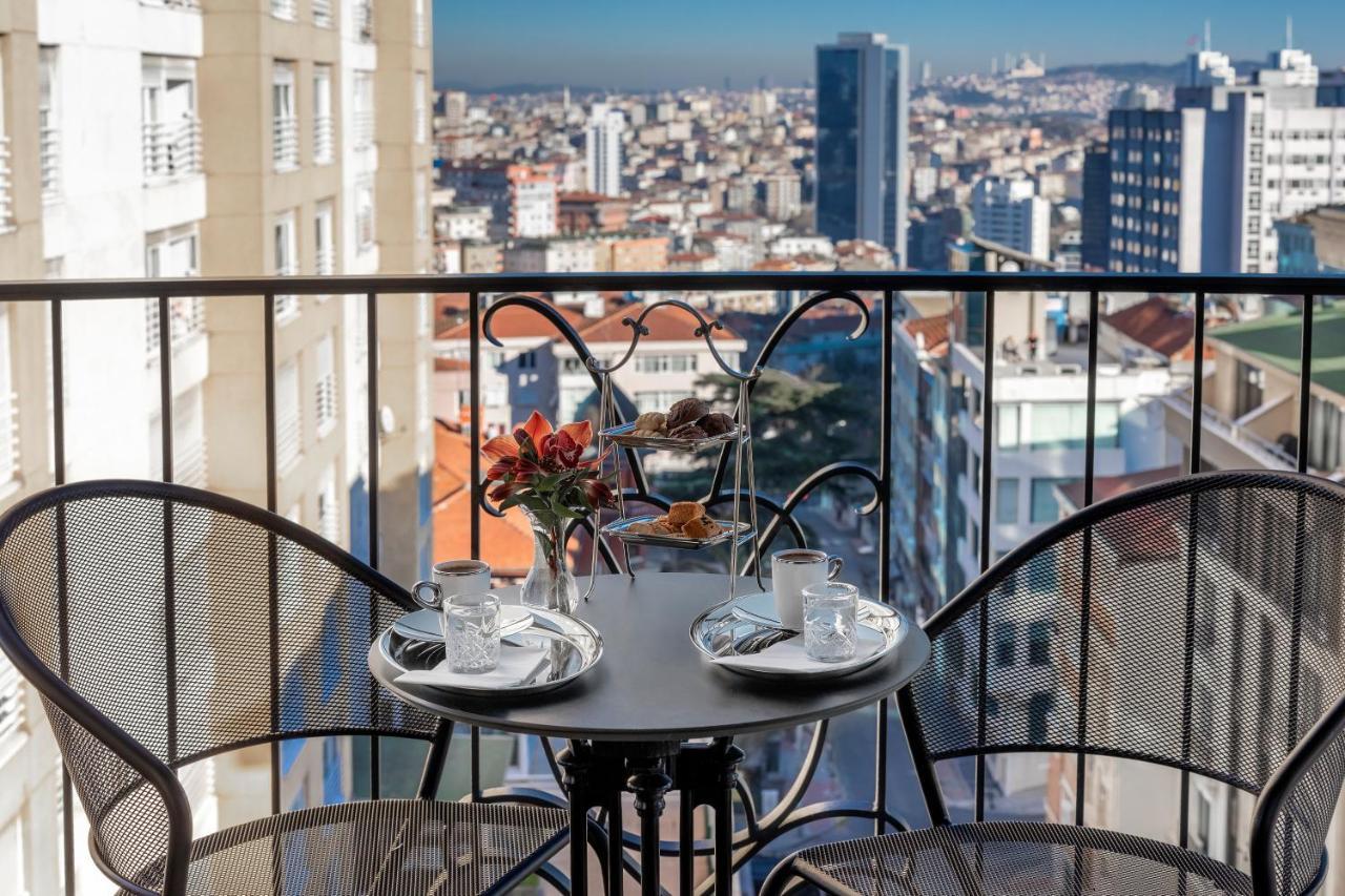 Wish More Hotel Sisli 伊斯坦布尔 外观 照片 View from the balcony of a suite at the hotel