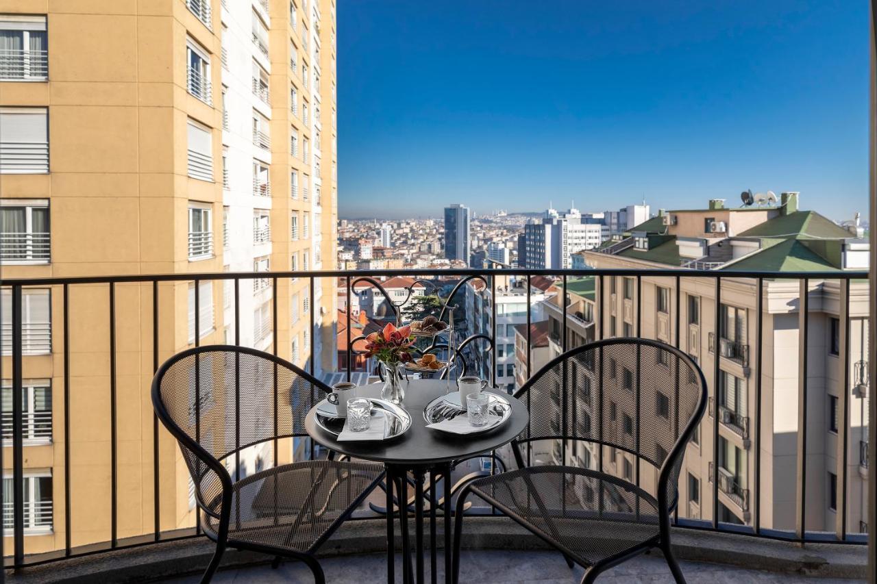 Wish More Hotel Sisli 伊斯坦布尔 外观 照片 A balcony