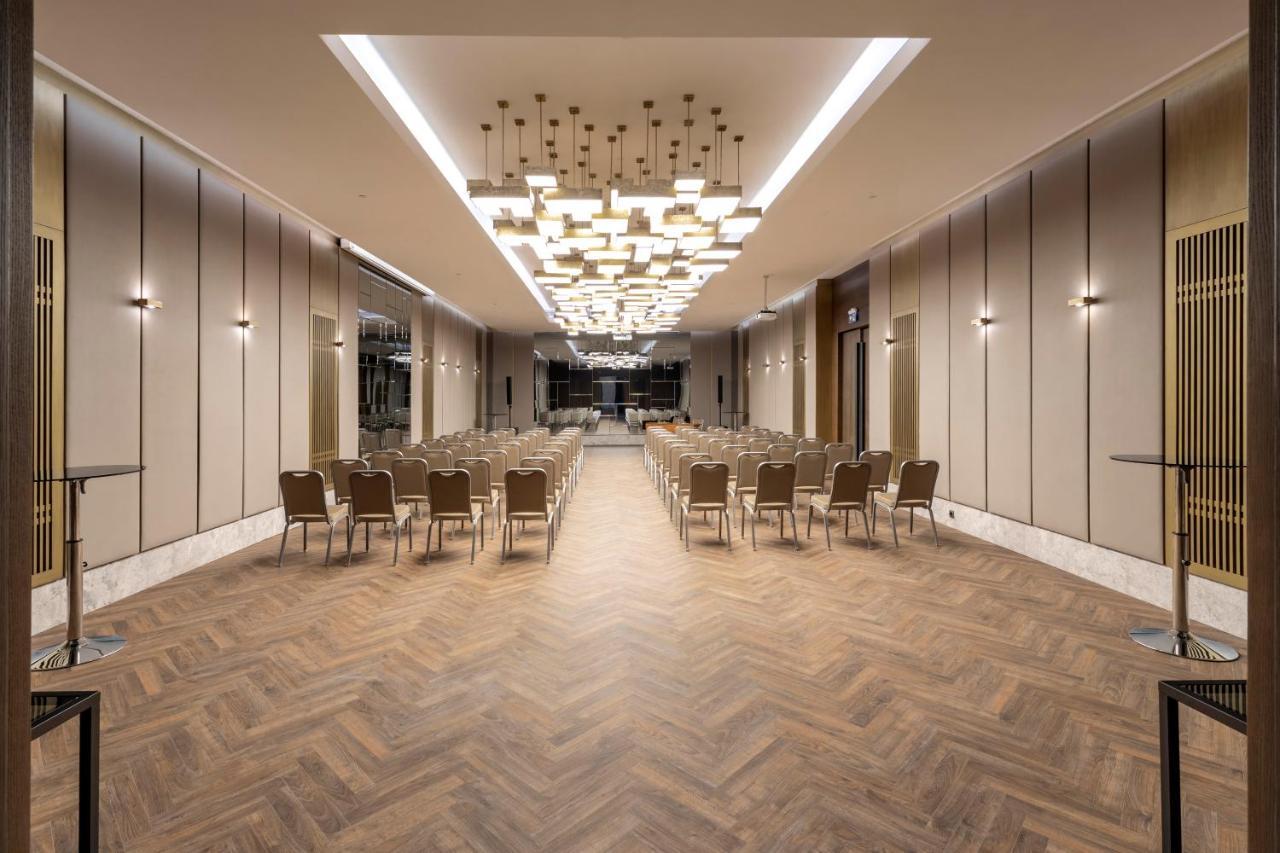Wish More Hotel Sisli 伊斯坦布尔 外观 照片 The Long Room
