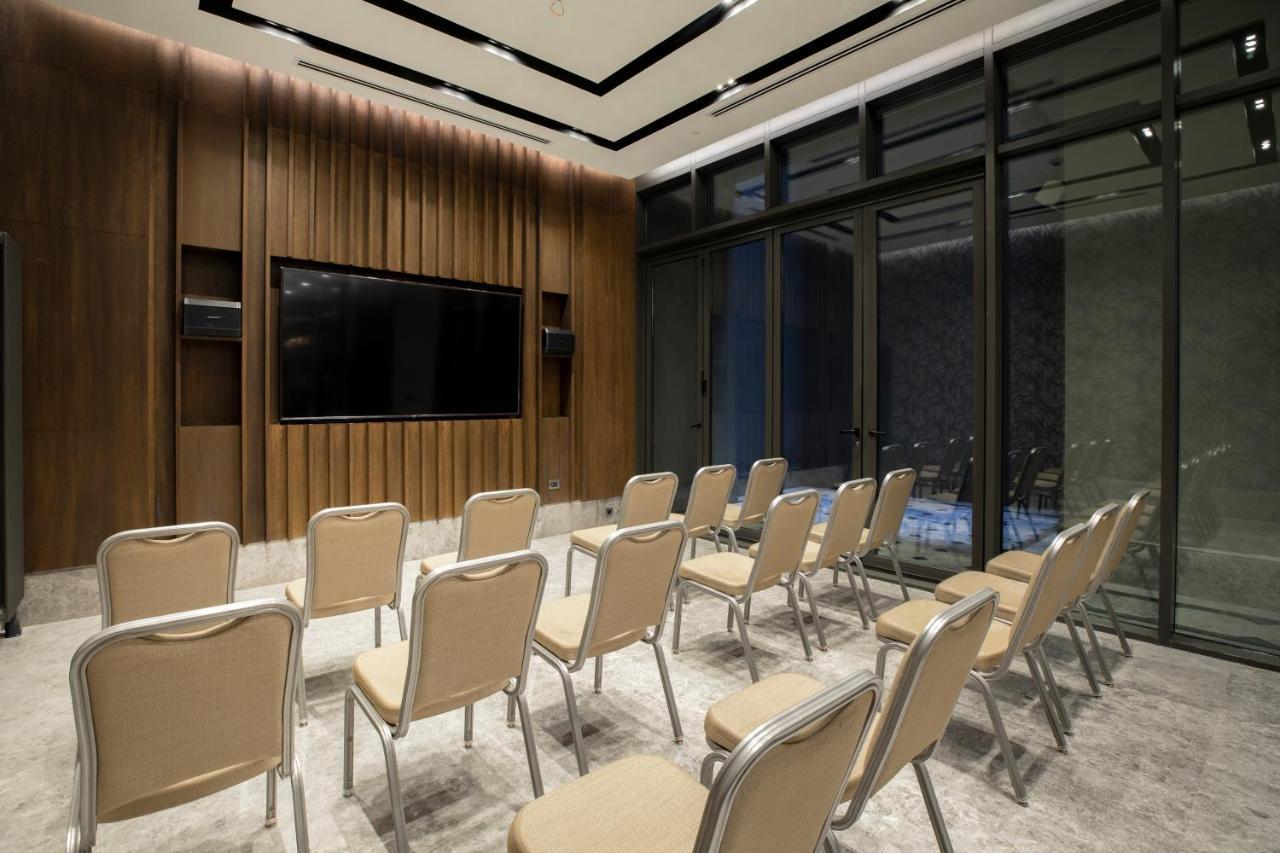 Wish More Hotel Sisli 伊斯坦布尔 外观 照片 The meeting room